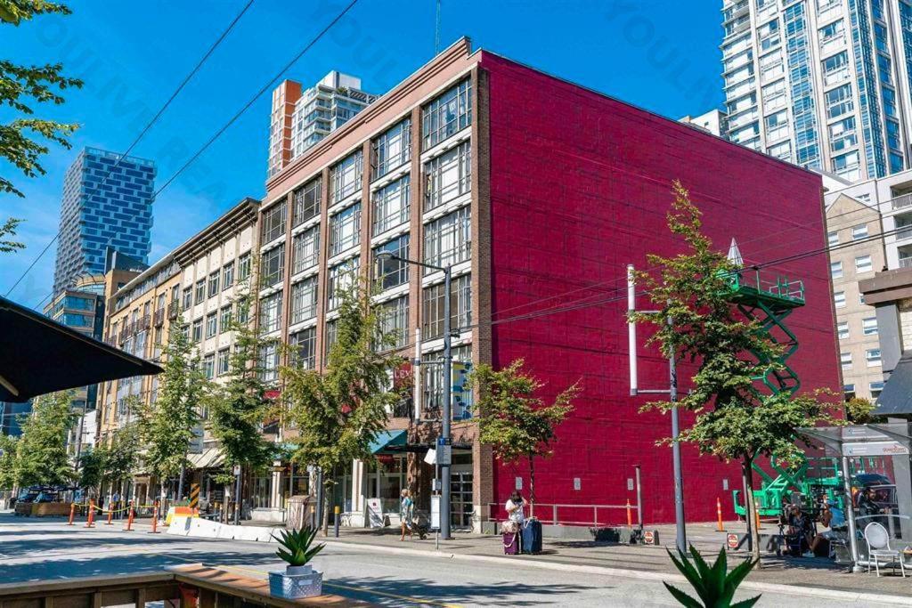 Entire Condo In Heart Of Downtown Vancouver Luaran gambar
